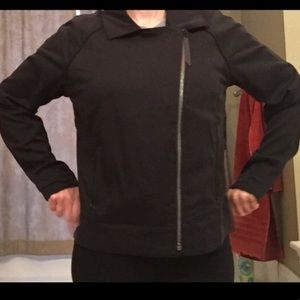 Lululemon Soft Summer jacket GUC